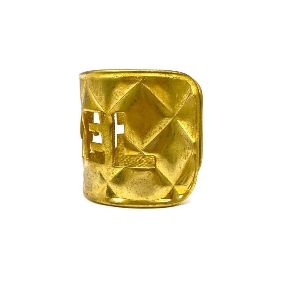 Authentic CHANEL CC Logo Cut Out Vintage Bracelet Cuff Bangle Gold Quilted Wide - Picture 8 of 9